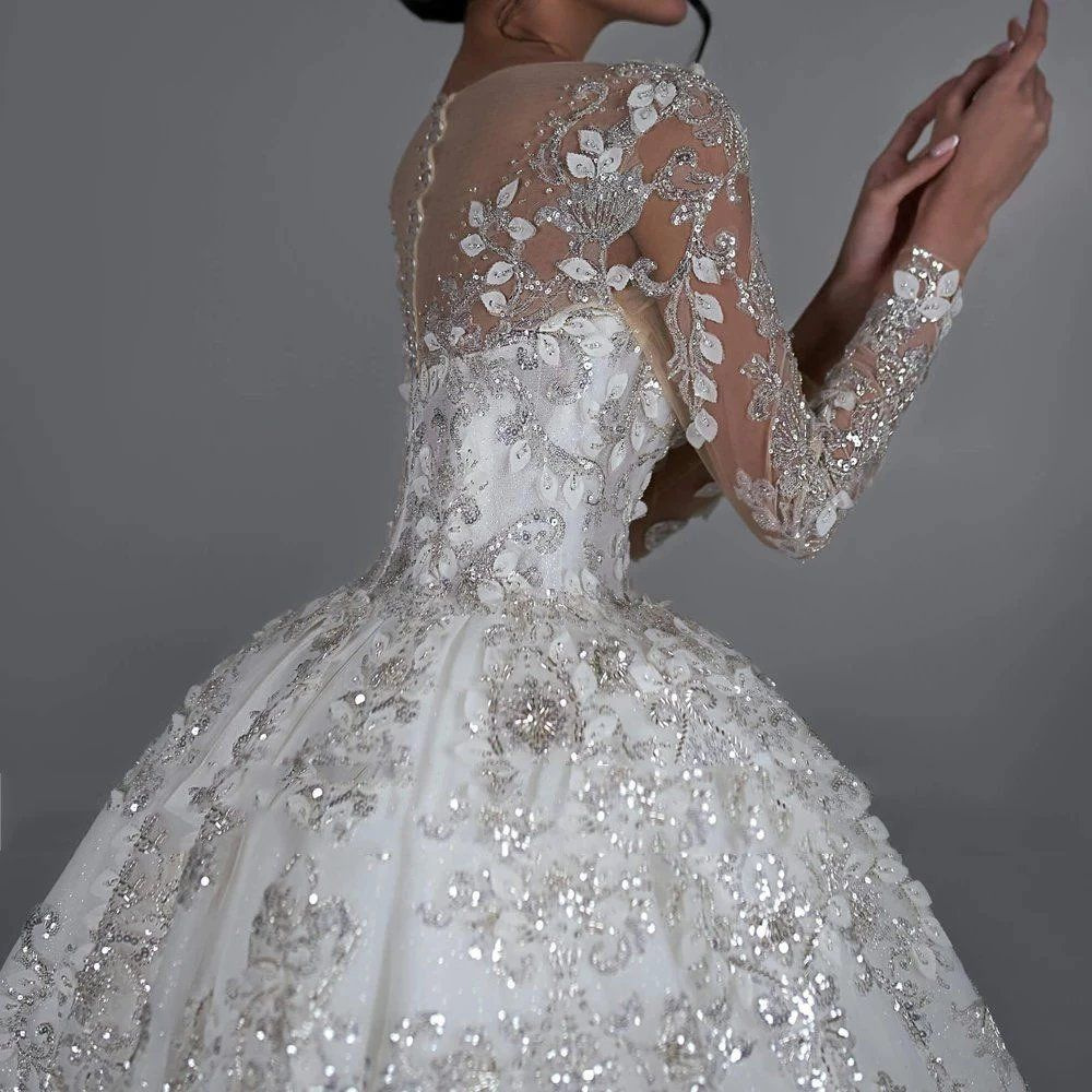 Luxurious Beaded Ball Gown Wedding Dresses Long Sleeves Jewel Neck 3D Floral Lace Wedding Gowns Arabic Dubai Party & Events Robe De Mariee 2024