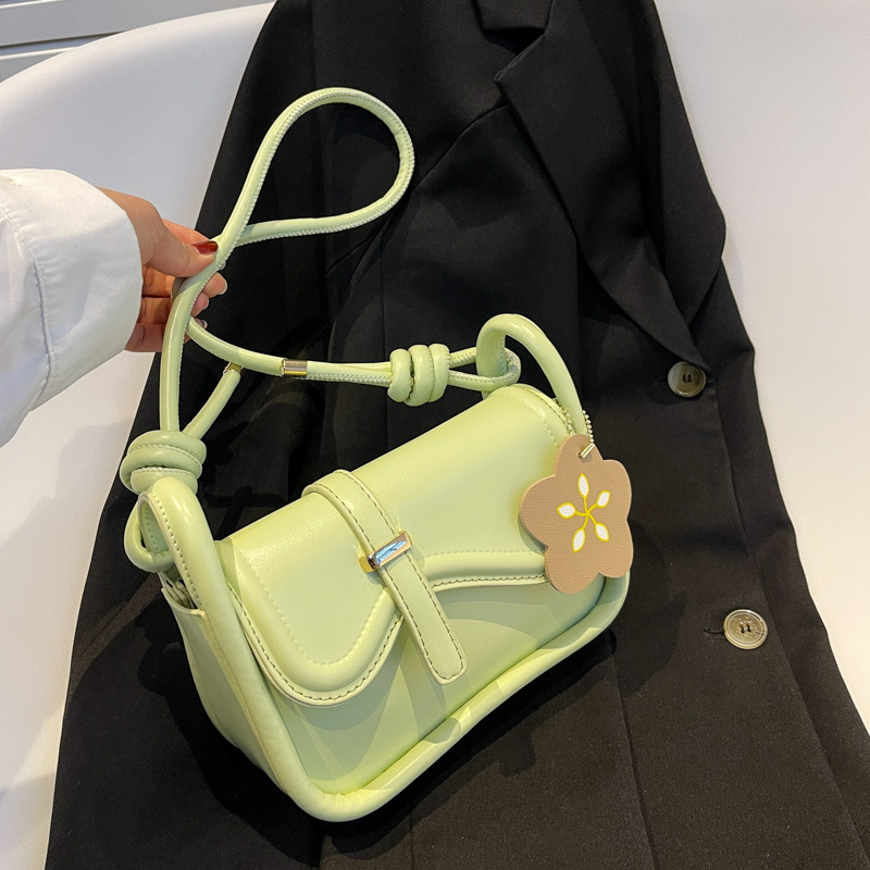Hot Selling Ladies Retro Saddle Bag High Quality Leather Bag Shoulder Crossbody Bags For Women