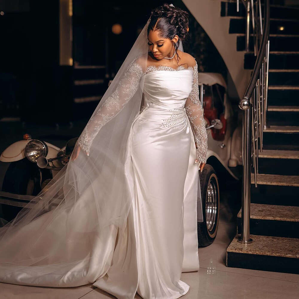White Mermaid Wedding Dresses with Detachable Train Sheer Neck Long Sleeve up Closure Lace Beading African Bridal Gowns