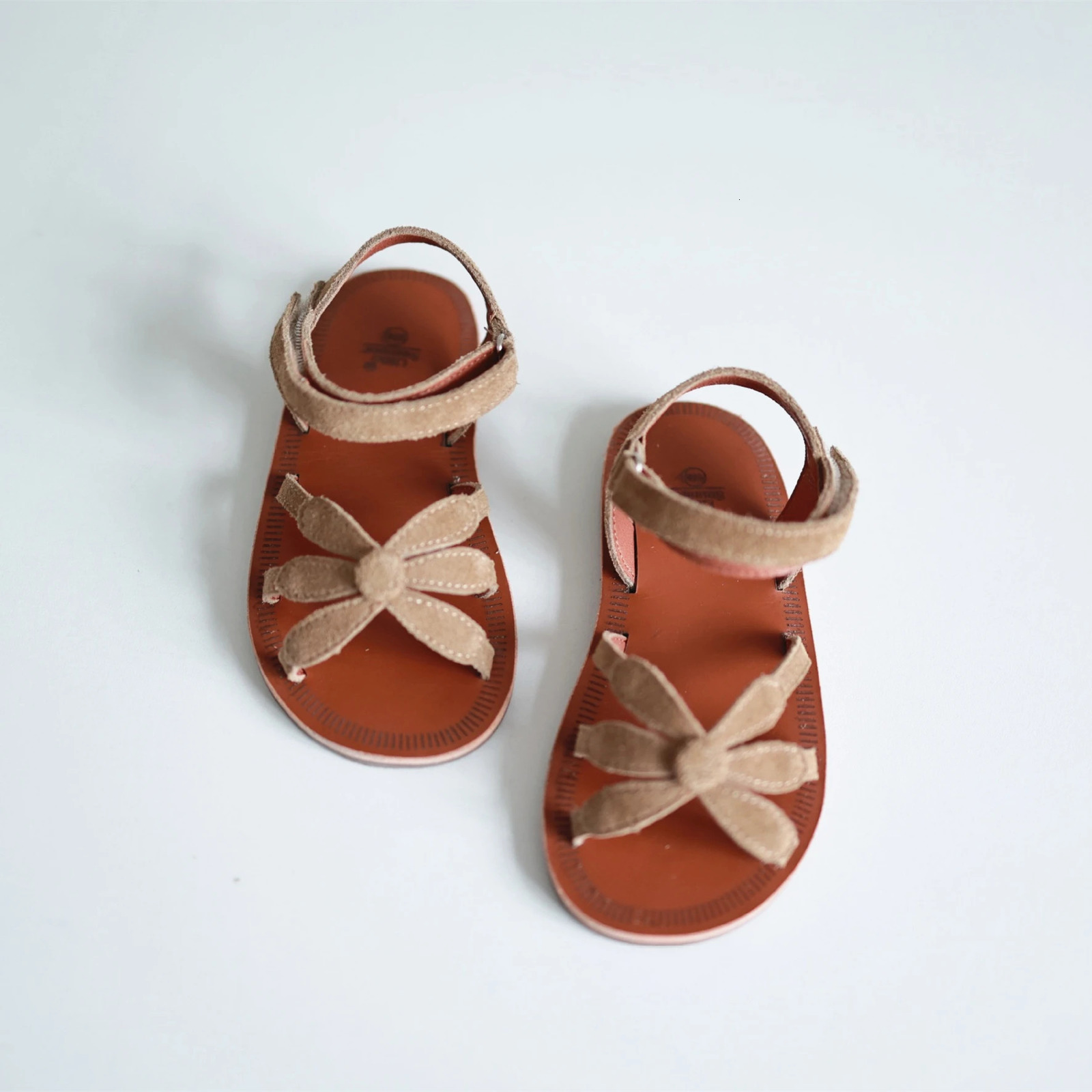 Summer Genuine Leather Girls Sandals Chrysanthemum Salt Water Cowhide Childrens Beach Shoes Suede Kids 240506