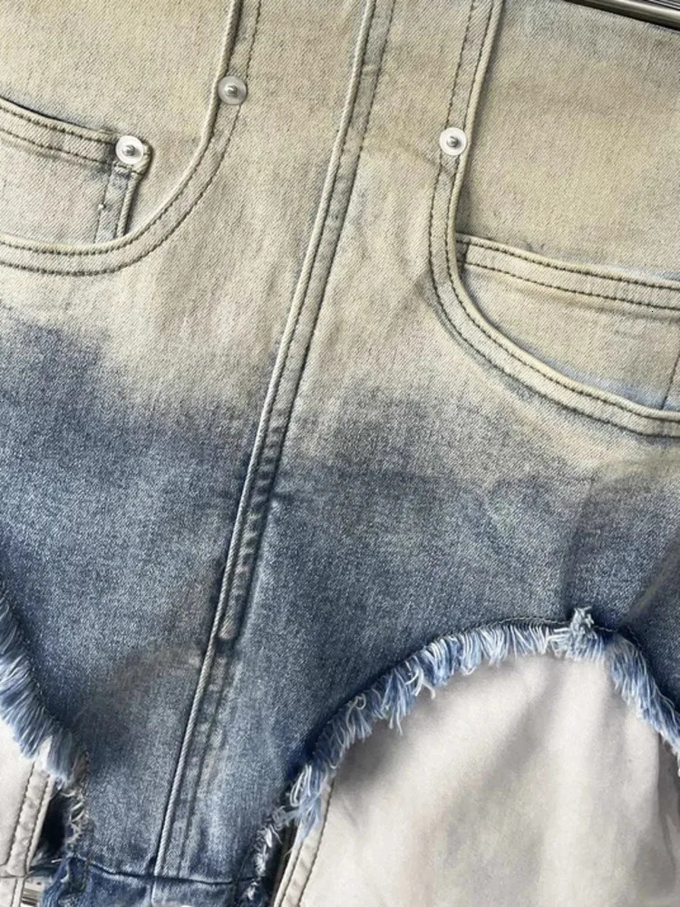 DEAT Womens Denim Shorts Patchwork Pocket High Waist Gradient Burr Edge Back Zipper Short Jeans 2024 Summer Fashion 17A6662 240515