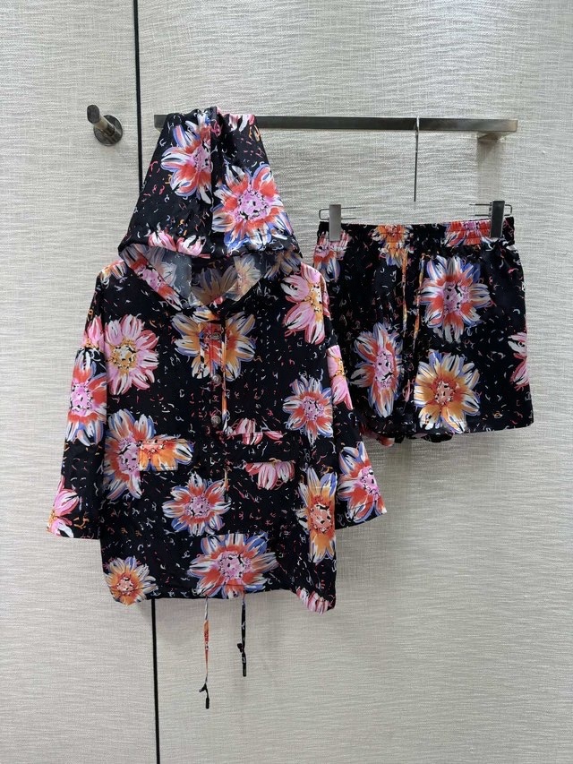 Two Piece Pants 2024 New Summer Autumn Hooded Long Sleeve Print Coats And For Women's Fashion Print Shorts 2 Pieces Sets 0516-12