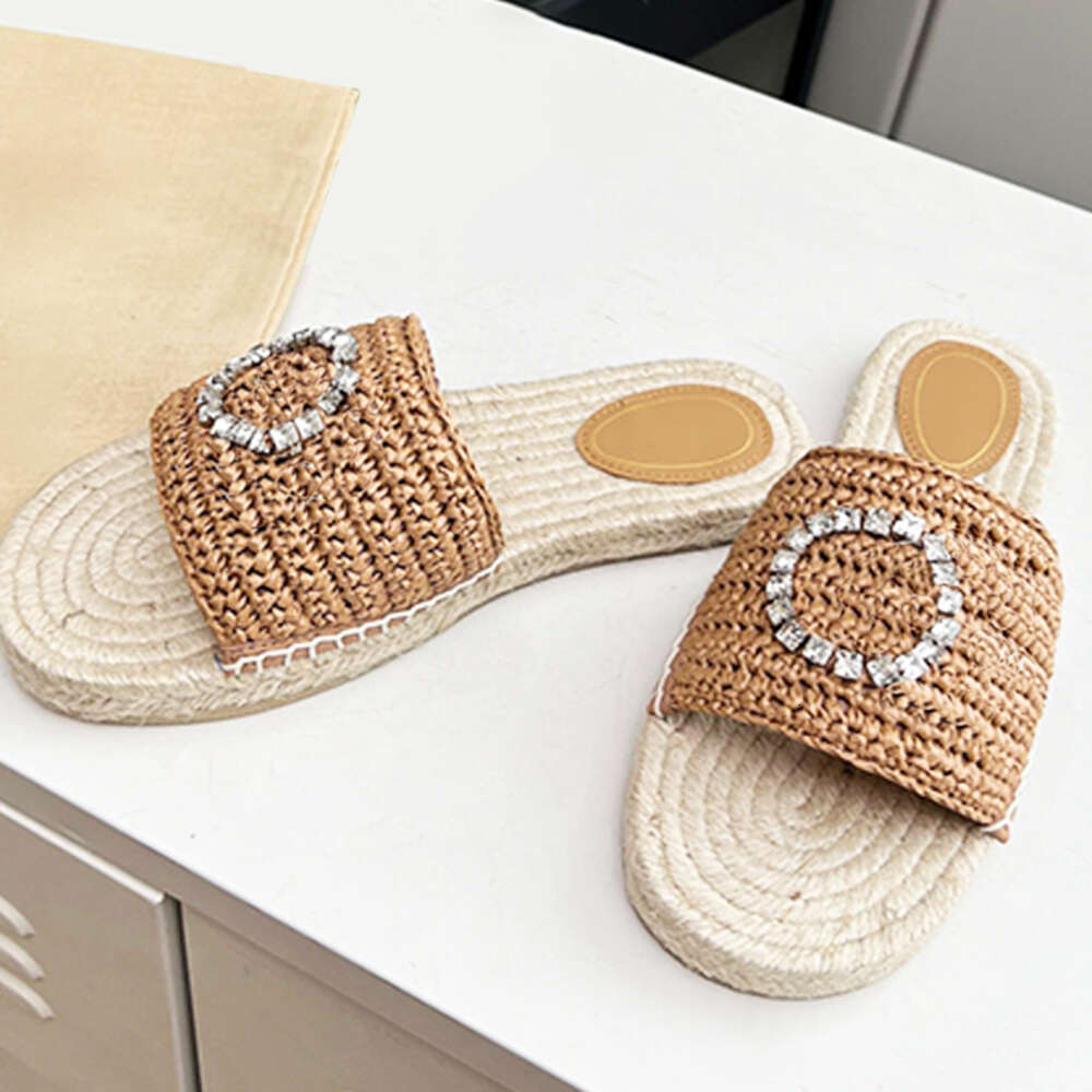 Womens Interlocking Slides Espadrille Raffia Cristaux Semelle Caoutchouc Sandales Plates Été Extérieur Avec Boîte 568