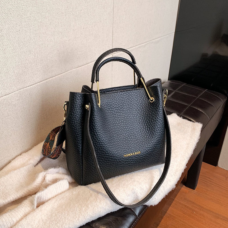 Genuine Leather Crossbody Handbag | Designer Women's Travel Shoulder Bag