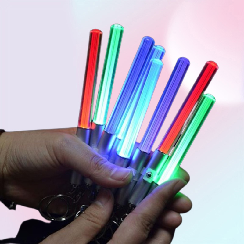 Party Supplies LED Flashlight Stick Keychain Mini Torch Aluminum Keychains Key Ring Durable Glow Pen Magic Wand Stick Lightsaber L8590484