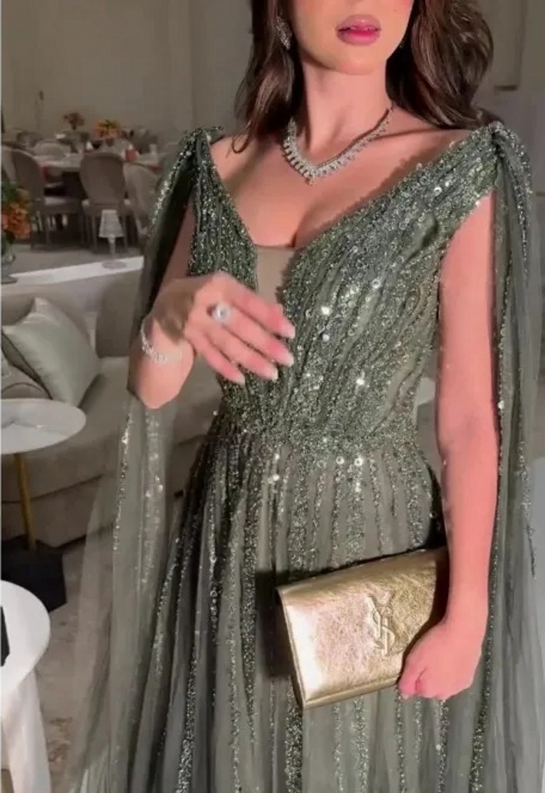 Army Green Shinning Evening Dress 2024 Cap Sleeves V-neck Sequins Beads Pleats Tulle Prom Formal Dresses Party Gowns Arabic Dubai Robe De Soiree Custo