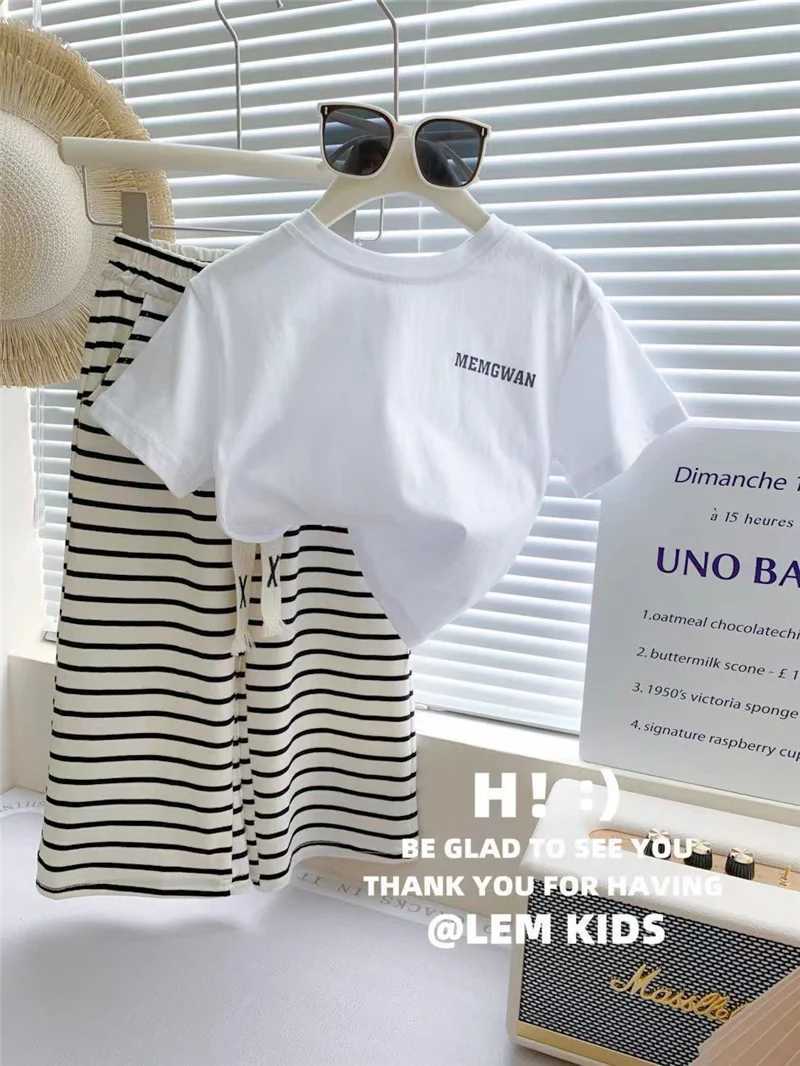 Clothing Sets Summer Girls T-shirt Set Childrens Short sleeved Top+Striped Pants 2PCS Set Fashion Casual Clothing Childrens Clothing 1-8 Y WX