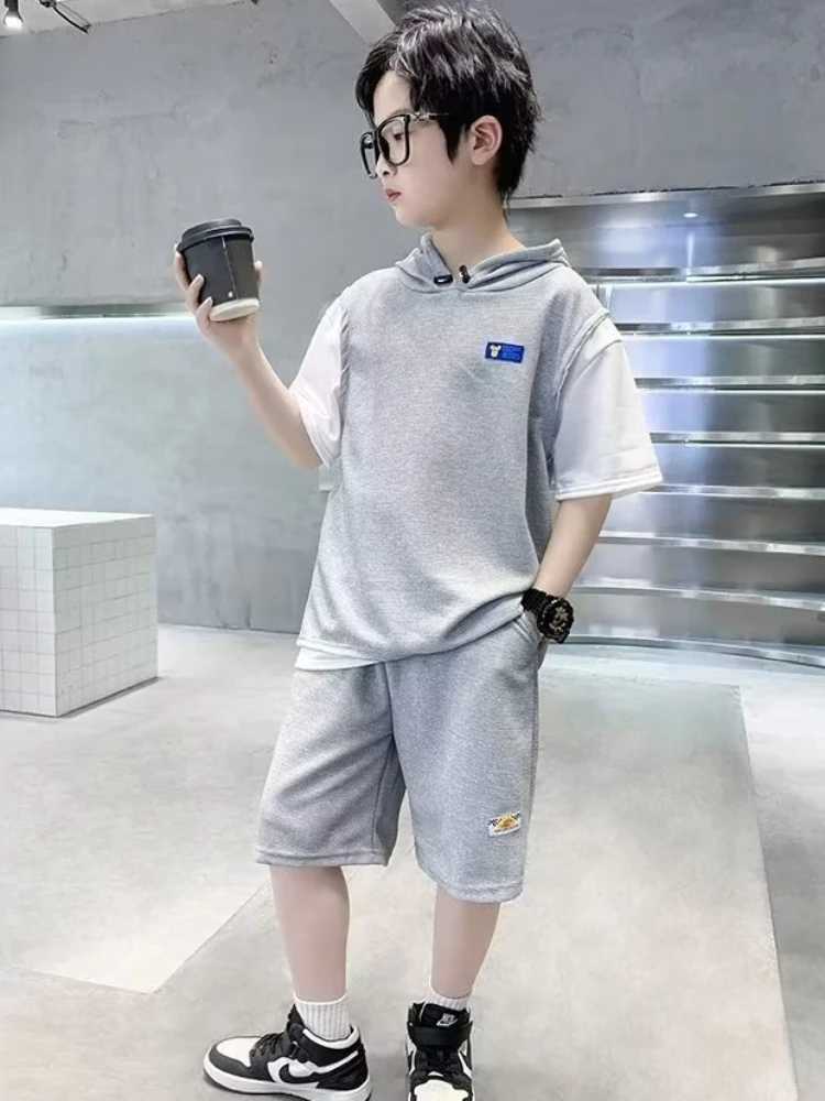 Clothing Sets Summer boys clothing set hooded T-shirt and shorts set childrens waffle patch work clothes top bottom 2-piece set track and field clothi