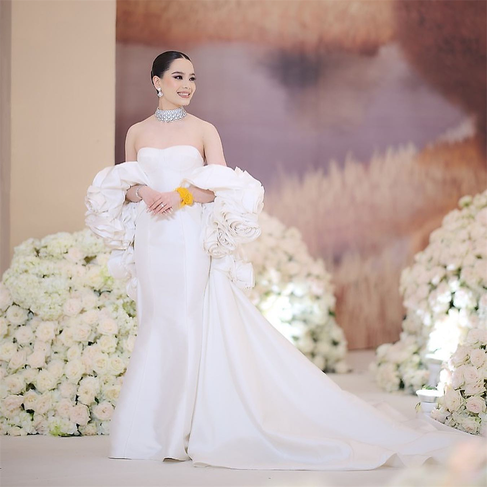 Sweetheart Romantic Strapless 3D Floral Wedding Dresses For Bride White Mermaid Women Bridal Gown With Cape