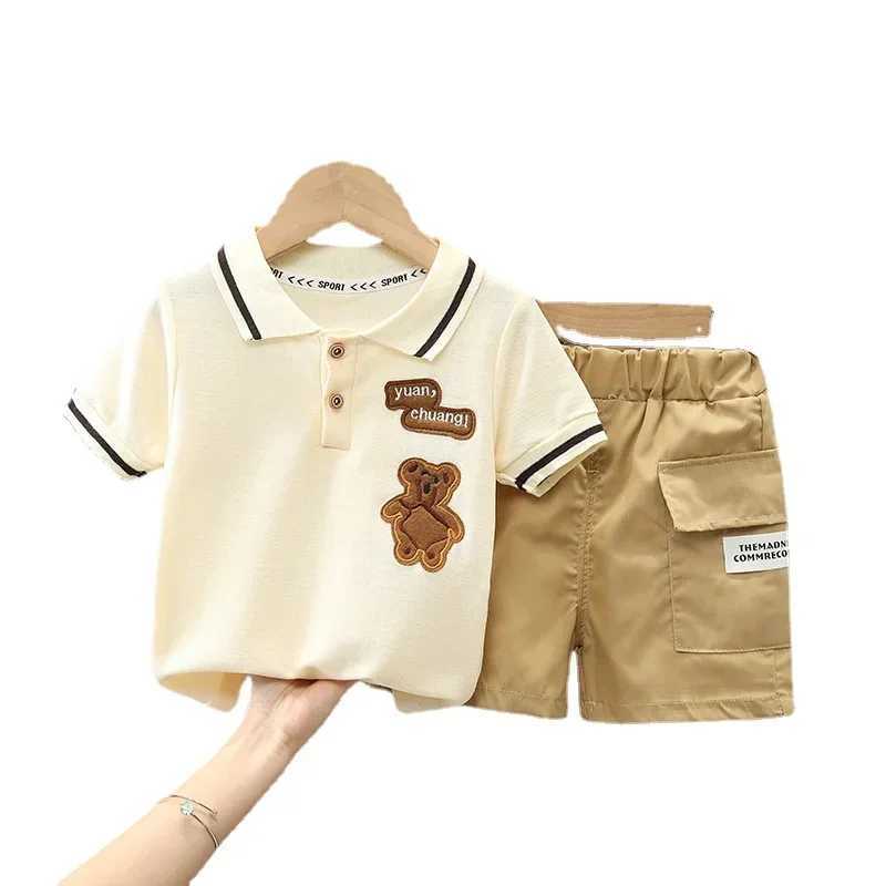 Clothing Sets 2024 Summer Baby Boys Clothing Set Fashion Bear Embroidered Short sleeved T-shirt+Shorts Childrens 2PCS WX524554