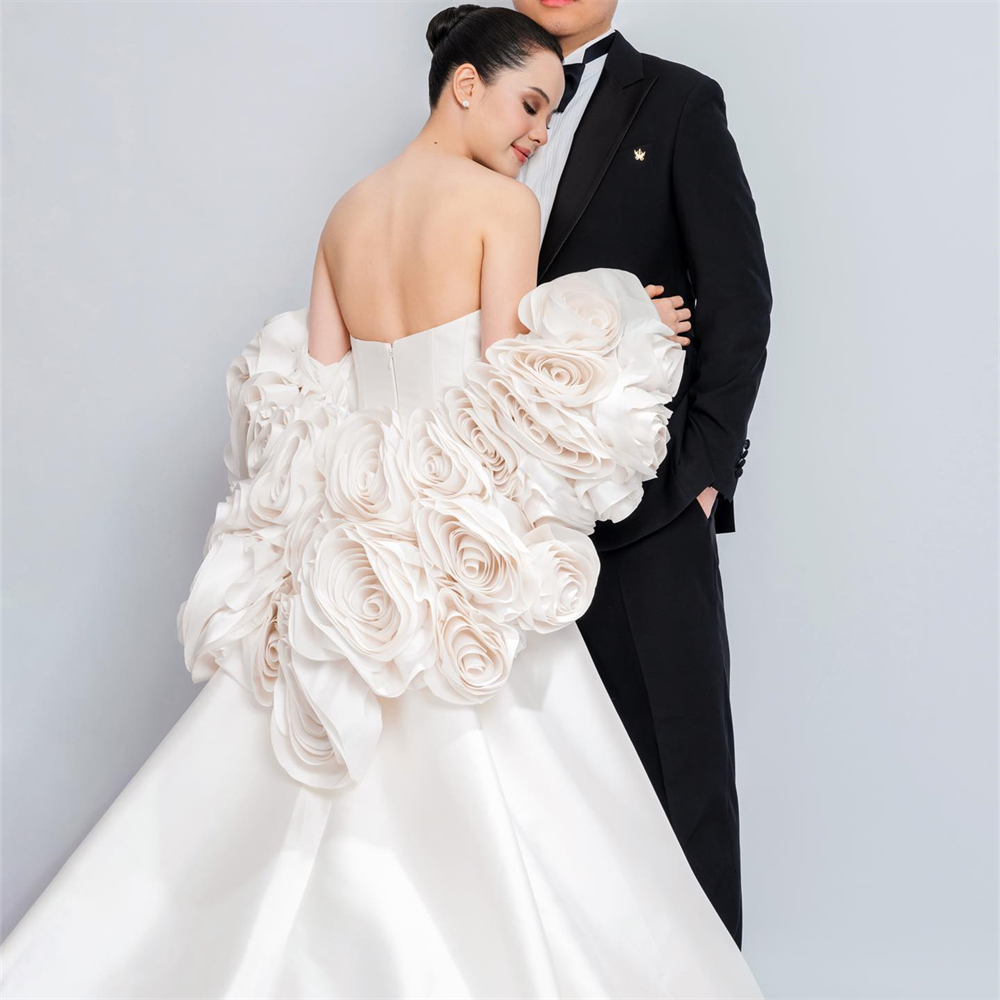 Sweetheart Romantic Strapless 3D Floral Wedding Dresses For Bride White Mermaid Women Bridal Gown With Cape