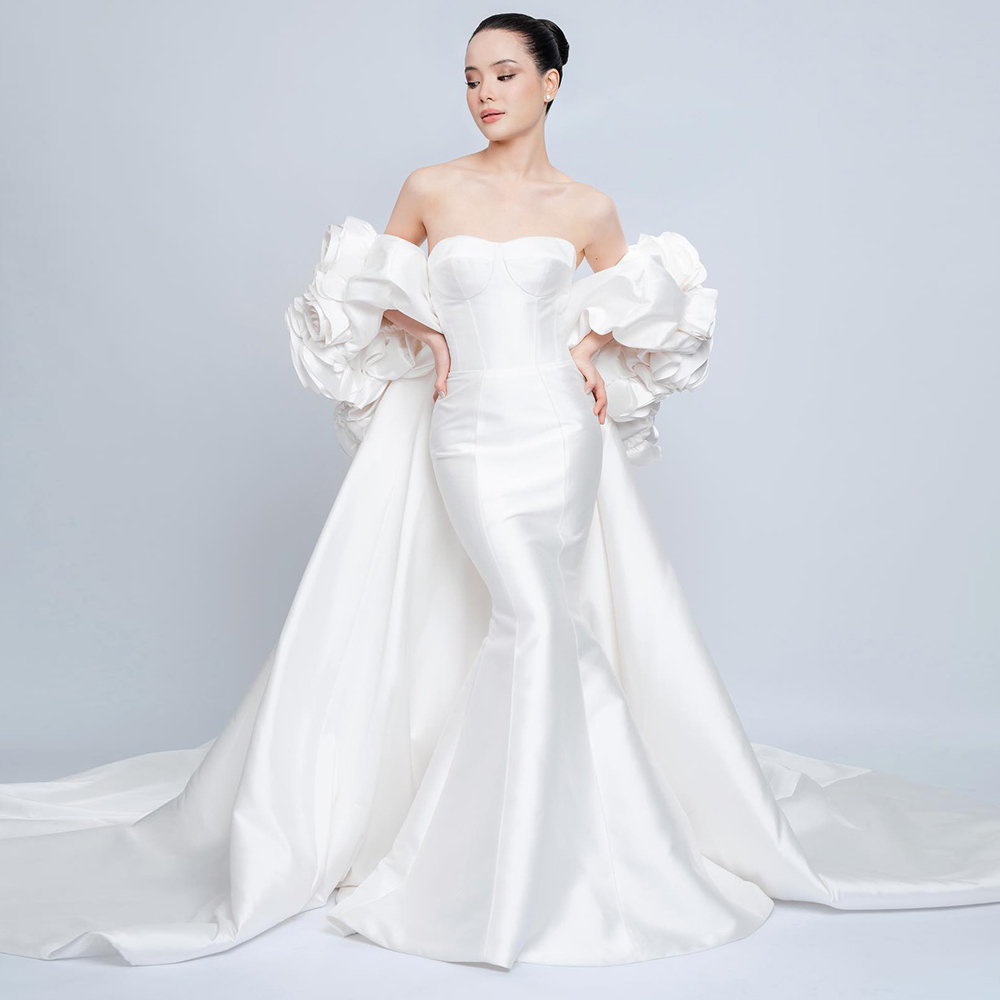 Sweetheart Romantic Strapless 3D Floral Wedding Dresses For Bride White Mermaid Women Bridal Gown With Cape