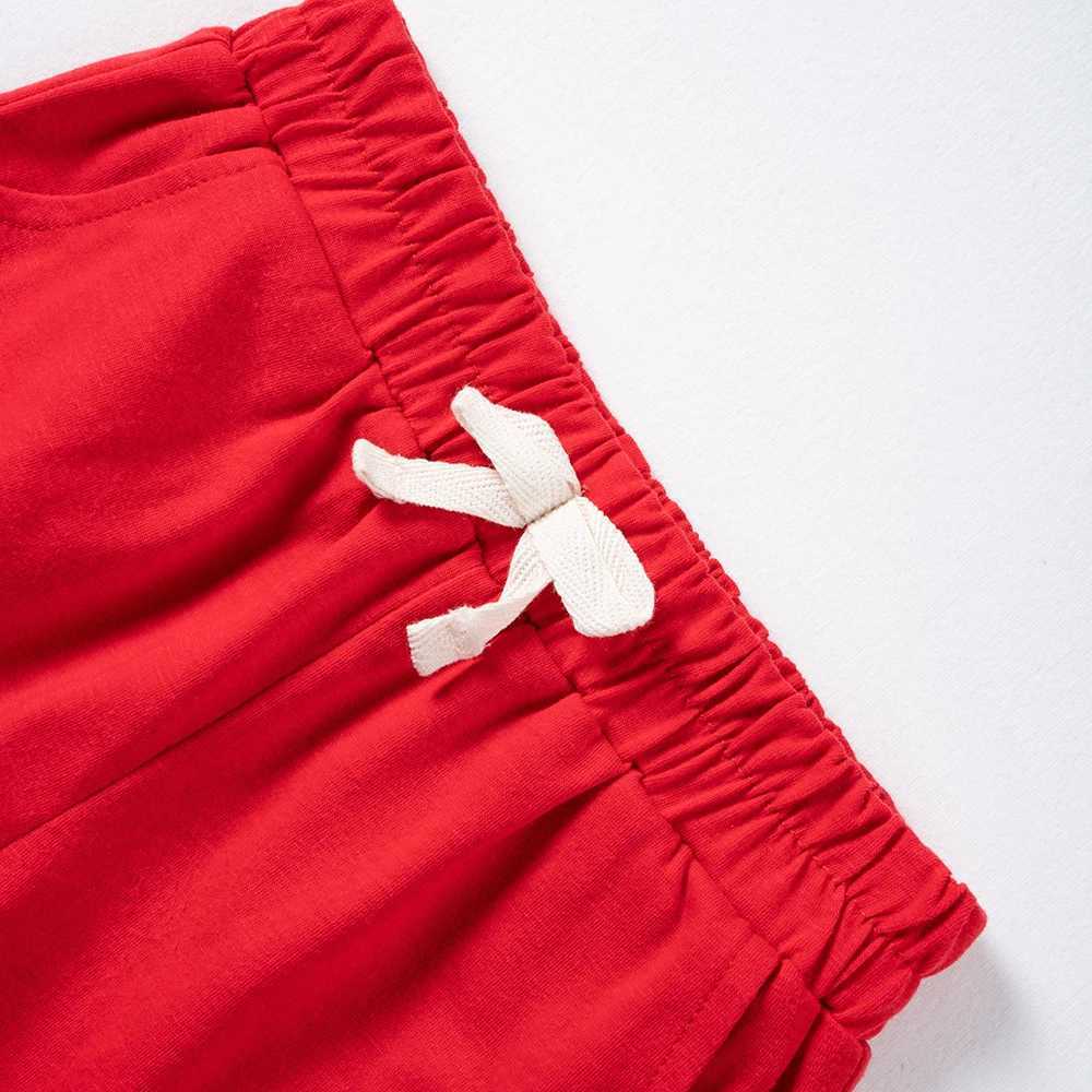 Clothing Sets New Summer Clothing Set 0-6Y Childrens Solid Sports Style T-shirt and Shorts 2-piece Set for Boys and Girls Casual Athletic Clothing Set