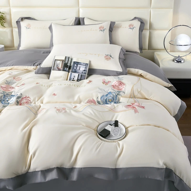 3pcs Polyester Duvet Cover Set 1Duvet 2Pillowcase Without Core Elegant Flower Embroidered Bedding 240506