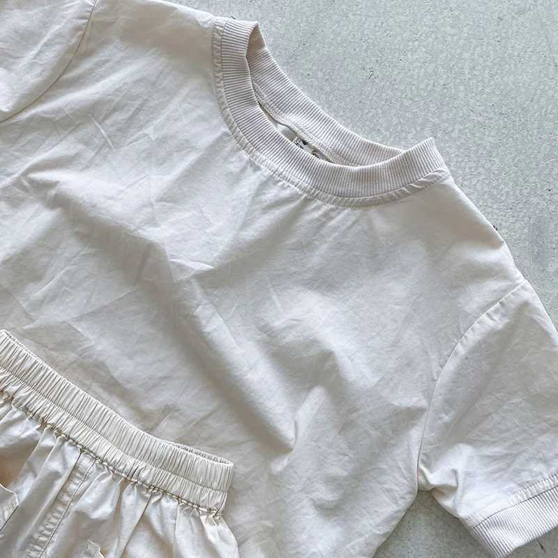 Clothing Sets Summer childrens clothing set for boys and girls simple loose cotton short sleeved shorts set 2-piece childrens clothing WX