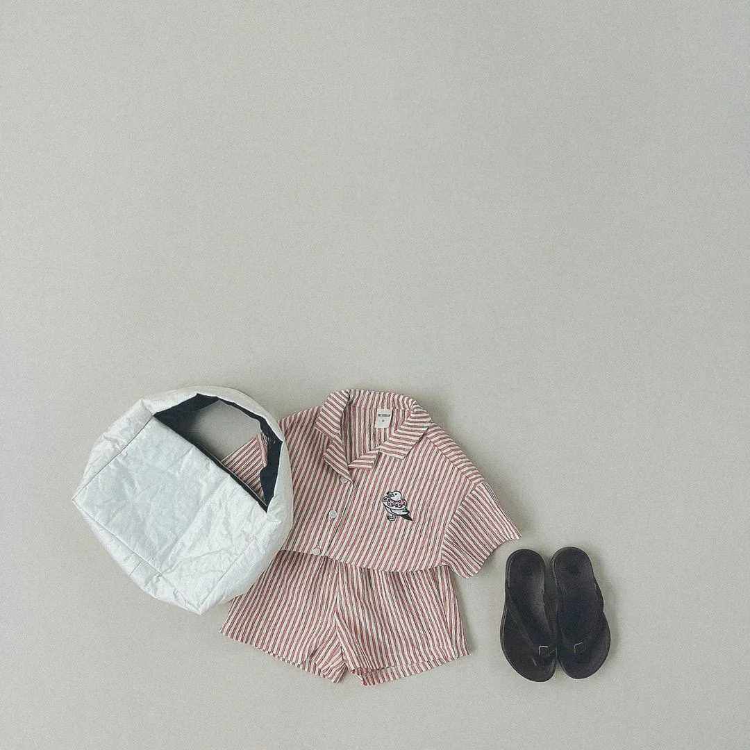 Clothing Sets 2024 Summer New Childrens Short sleeved Cotton Set Baby Boys and Girls Striped Polo Neck Shirt+Shorts 2-piece Childrens Fashion Set WX