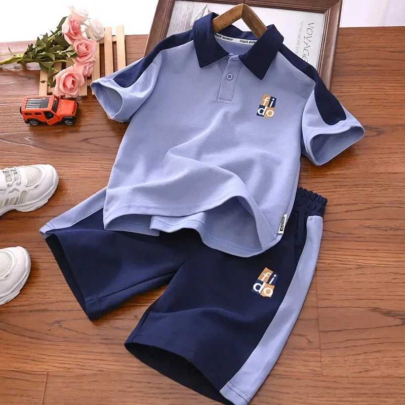 Clothing Sets Summer childrens and boys clothing set teenage and girls flip collar T-shirt and shorts 2-piece set childrens letter bottom set WX