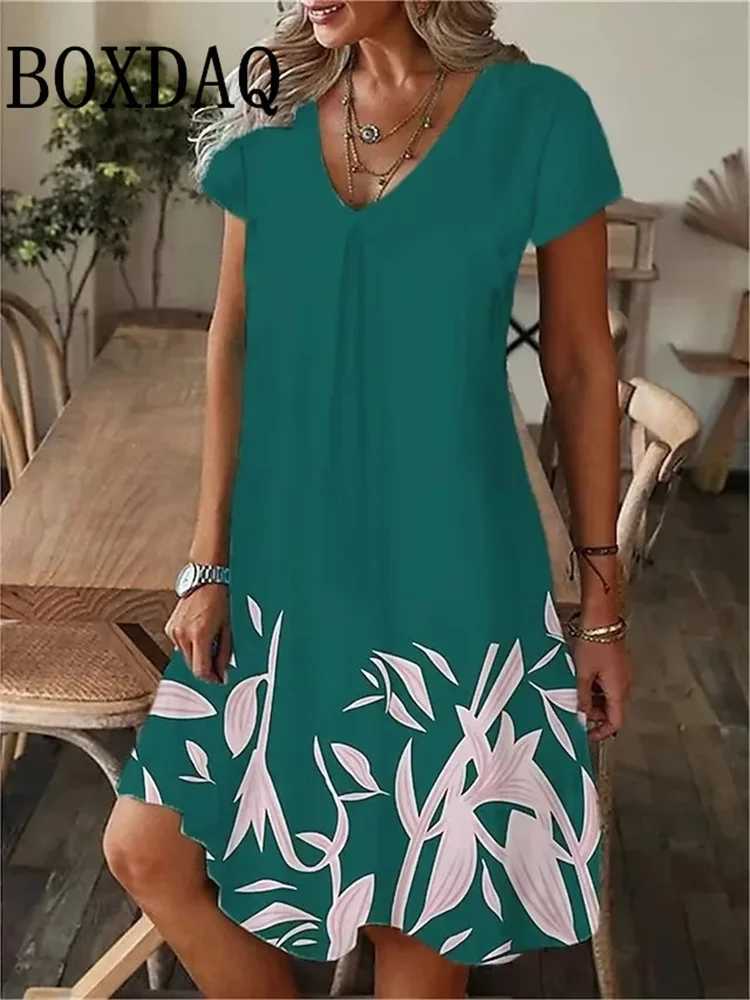 Basic Casual Dresses 2024 Casual Loose V-Neck Ladies Summer Dress Print Party Womens New Summer Pullover Short Slve Dress Fashion Plus-Size Dress Y240