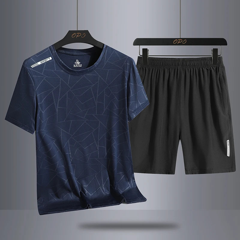 Camouflage sports set for mens summer ice silk breathable quick drying short sleeved T-shirt cropped shorts running sports 240517