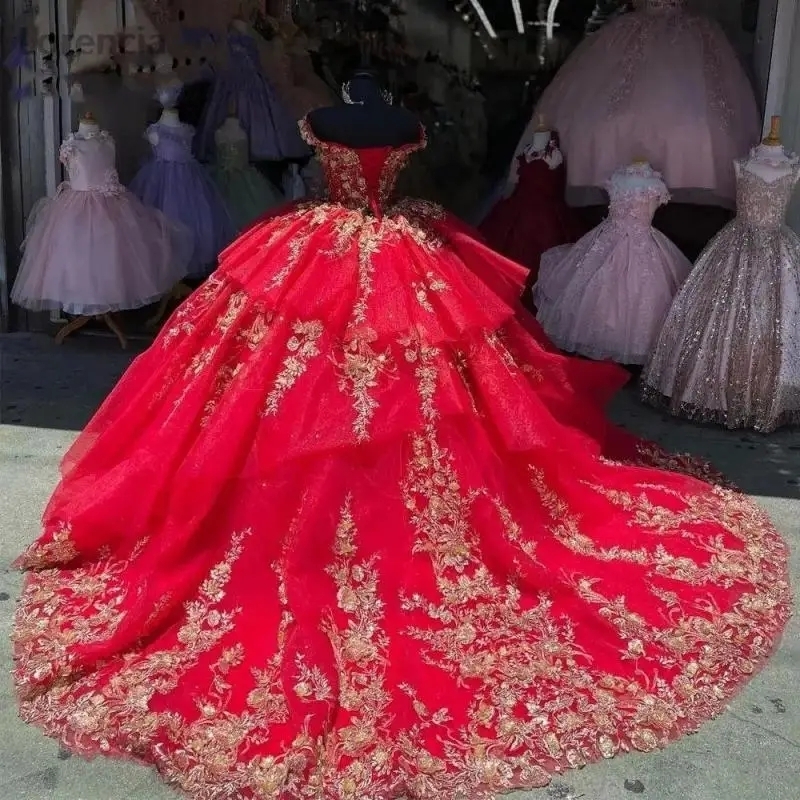 Red Shiny Princess Ball Gown Quinceanera Dress Gold Flowers Appliques With Cape Crystal Beads Tull Sweet 16 Vestidos Para