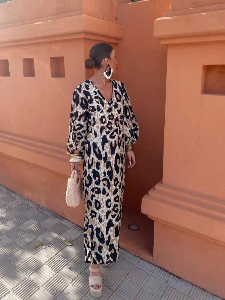 Basic Casual Dresses Elegan V-neck Leopard Print Maxi Dress For Women Vintage Lantern Slves Loose Vestido 2024 Spring Casual Female High Strtwear Y240