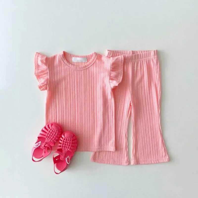 Clothing Sets 6535B Korean Childrens Clothing Set Summer Cool Thin Flight Sleeves Girl Set T-shirt+Bell Bottom Fashion Princess Set WX