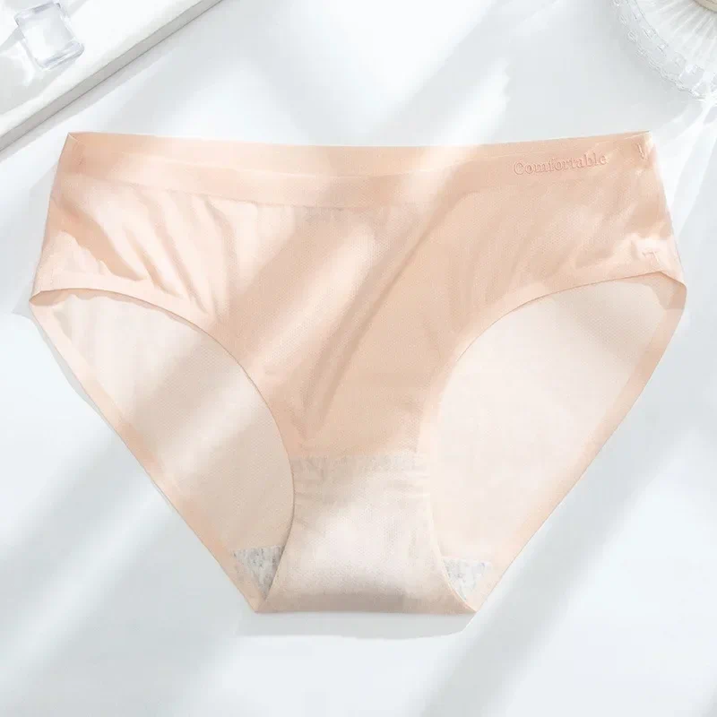Womens Panties Ultra-thin Seamless Ice Silk Underwear For Ladies One Piece Waist Naked Anti-bacterial Pure Cotton Crotch Lady