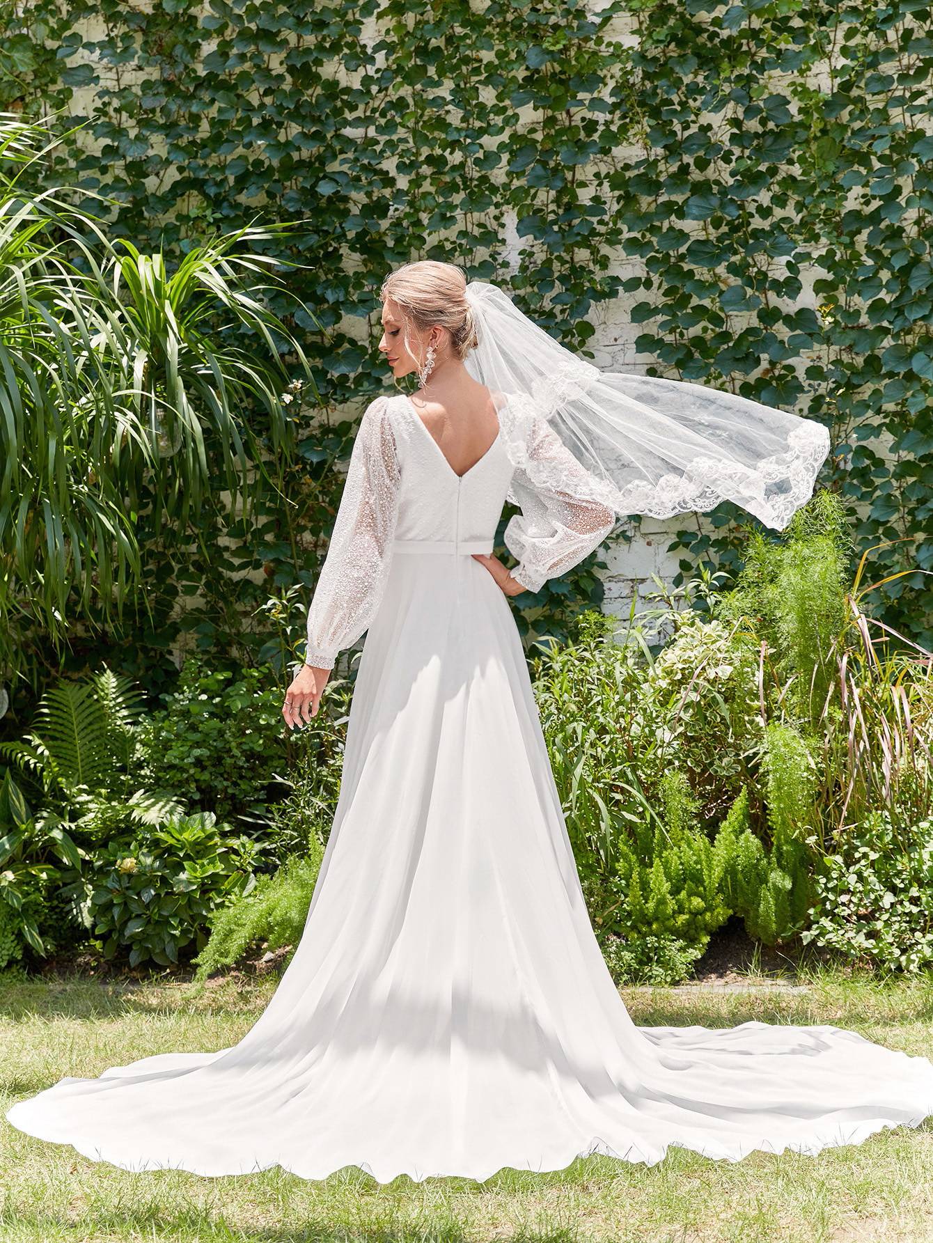 Vintage V Neck Long Sleeve Garden Wedding Dresses A Line Bridal Gown with Belt Bow Beading Sequin Chiffon Boho robe de mariage