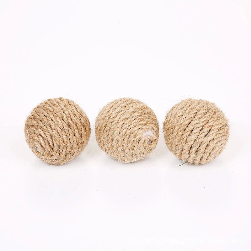 10PCS Cats Sounding Ball Interactive Handmade Sisal Cat Scratching Ball Make Sounds Cat Toy Home Kitten Ball Toys