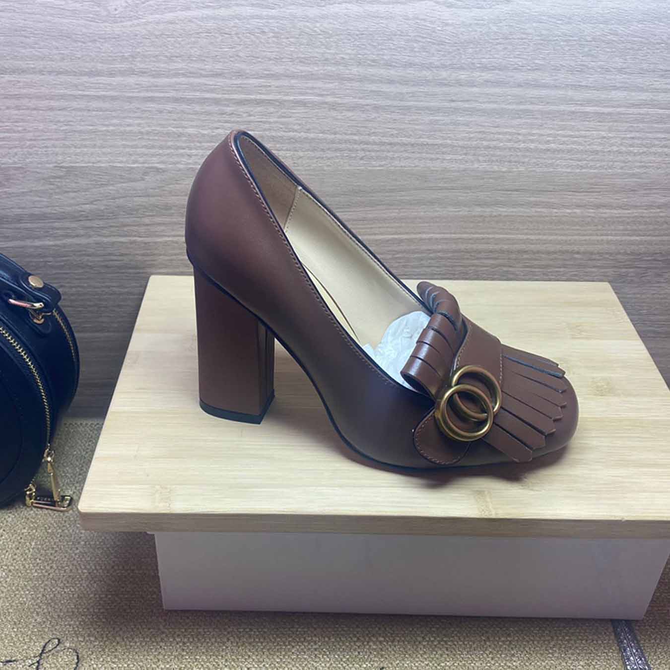 Top quality Classic high-heeled boat shoe Designer leather rivet Thick heel high heels 100% cowhide Metal Button black women Dress shoes 10cm Large size 34-42 us4-us11