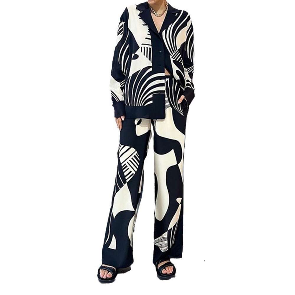 2024 Women's Summer New Style Elegant and Trendy Printed Long sleeved Pants Casual Fashion Set F51750
