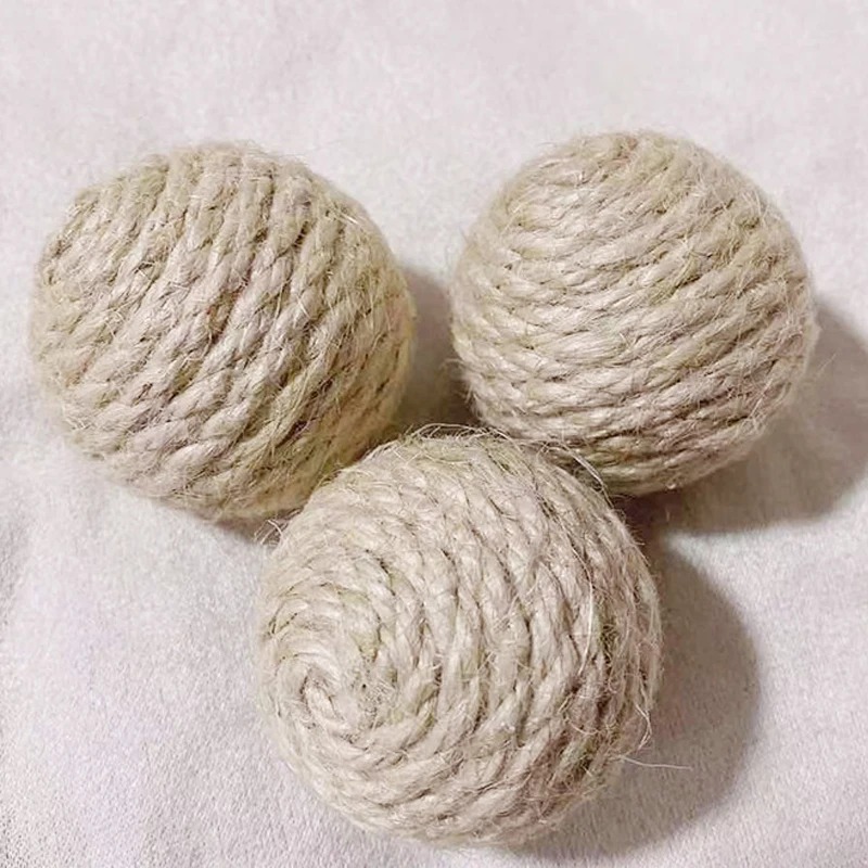 10PCS Cats Sounding Ball Interactive Handmade Sisal Cat Scratching Ball Make Sounds Cat Toy Home Kitten Ball Toys