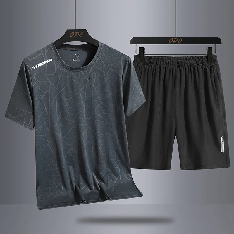 Camouflage sports set for mens summer ice silk breathable quick drying short sleeved T-shirt cropped shorts running sports 240517