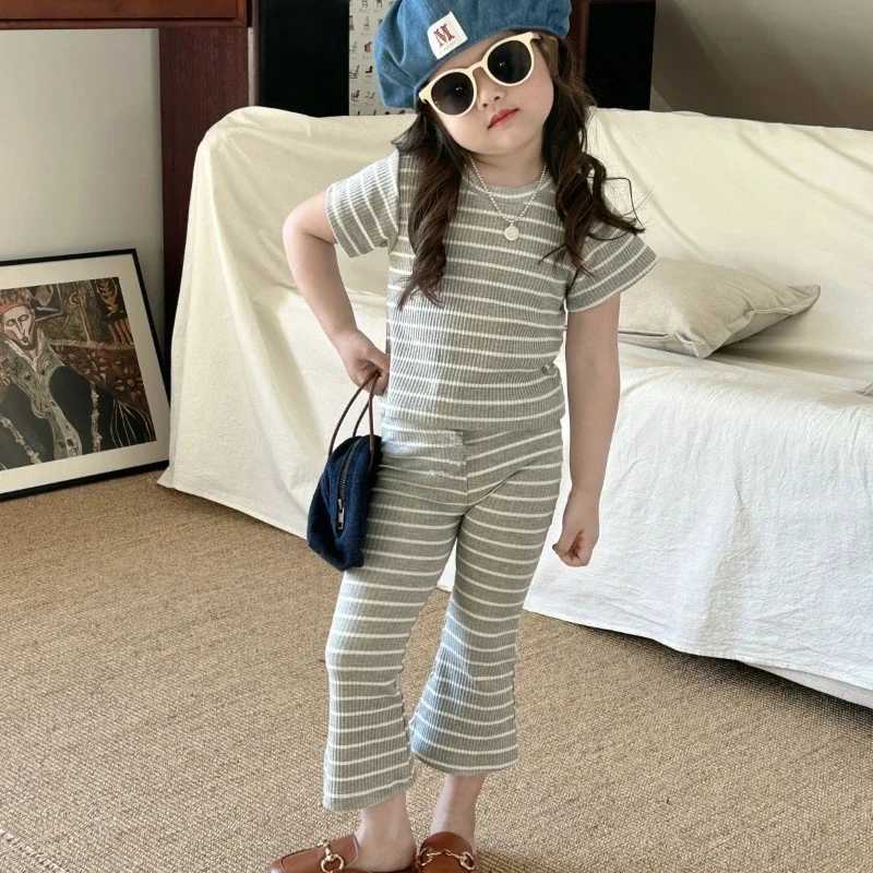 Clothing Sets 2024 Girls Summer Cotton Clothing Set Childrens Short sleeved T-shirt+Pants 2PCS Set Baby Fashion Stripe Set WX