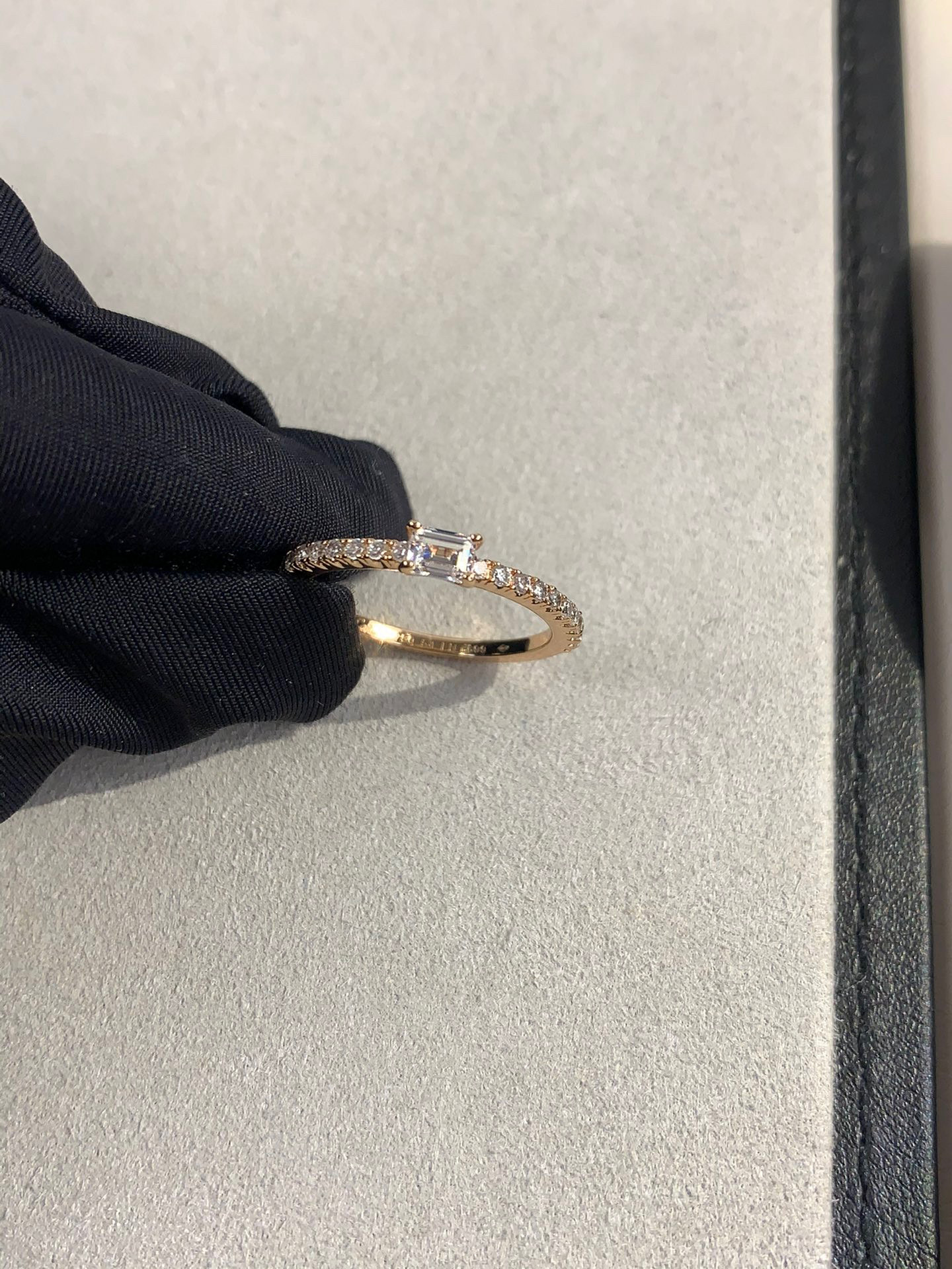 Love Eternity Micro Pave Moissanite Dia 100% Original sterling sier Wedding band Rings for Women Men Promise JewelryFashion Ring