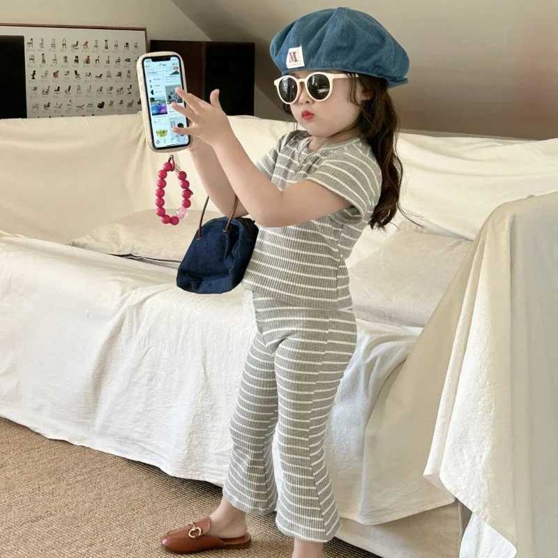Clothing Sets 2024 Girls Summer Cotton Clothing Set Childrens Short sleeved T-shirt+Pants 2PCS Set Baby Fashion Stripe Set WX
