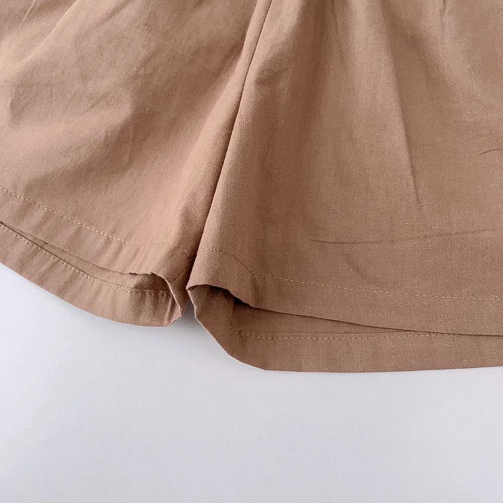 Clothing Sets Bear Leader South Korean Girls Set 2023 Summer Cute Embossed Top Shorts Girls Set Two Piece Girls Fashion Set WX