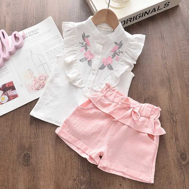 Clothing Sets Bear collar girl clothing set 2023 summer new casual childrens sleeveless shirt+shorts set girl baby clothing WX
