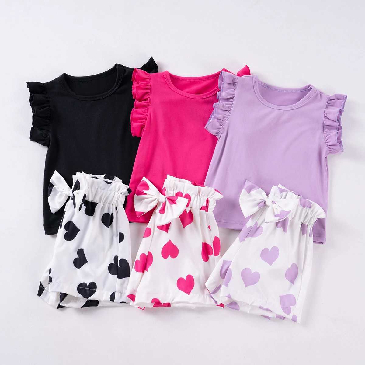 Clothing Sets Girls summer pleated clothing set girls solid color heart-shaped pattern flying sleeve short sleeved T-shirt set childrens shorts casual