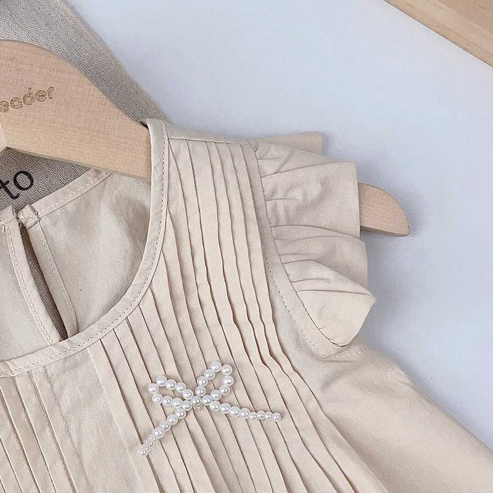 Clothing Sets Bear Leader South Korean Girls Set 2023 Summer Cute Embossed Top Shorts Girls Set Two Piece Girls Fashion Set WX