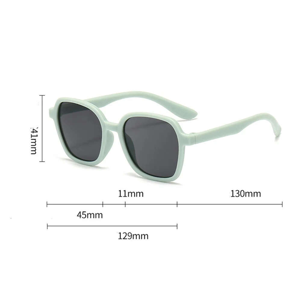 Boys Sunglasses Large Frame Girls Black Sun Glasses Children's Outdoor Baby Travel Sun-shading Eyeglasses for 1-8 Years Eyewear