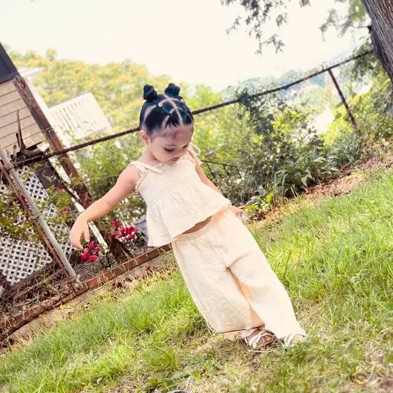 Clothing Sets Baby girl fine cotton cloth set for girls childrens newborn clothing summer solid color sleeveless shorts+wide leg pants WX