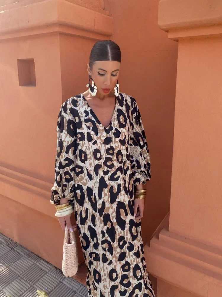 Basic Casual Dresses Elegan V-neck Leopard Print Maxi Dress For Women Vintage Lantern Slves Loose Vestido 2024 Spring Casual Female High Strtwear Y240