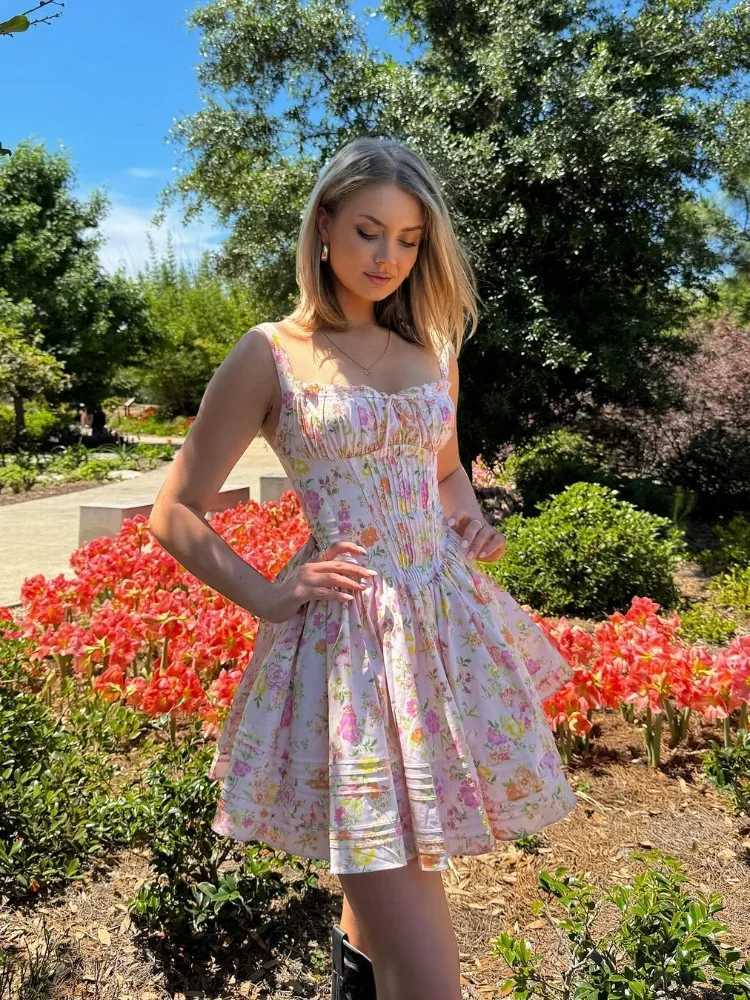 Basic Casual Dresses Elegant Floral Print A-line Pleated Sling Mini Dress Women Chic Slveless Lace Up Slim Dresses 2024 Summer Chic Lady Party Robe Y2