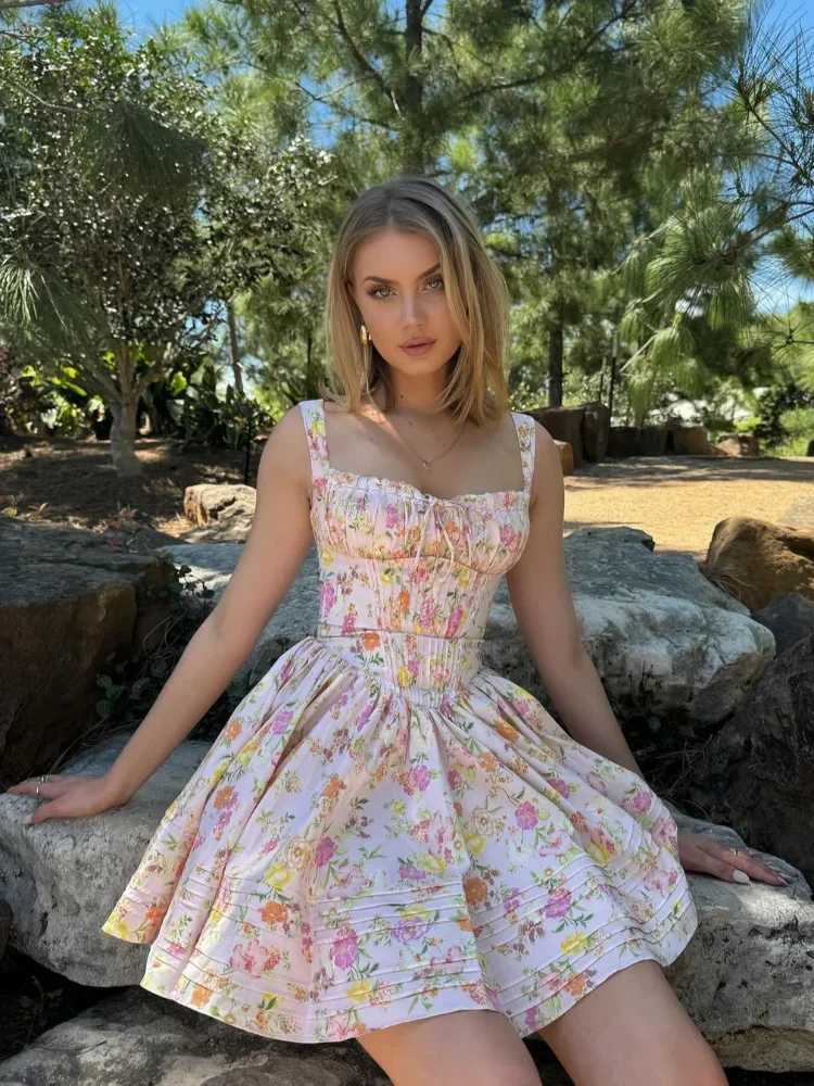 Basic Casual Dresses Elegant Floral Print A-line Pleated Sling Mini Dress Women Chic Slveless Lace Up Slim Dresses 2024 Summer Chic Lady Party Robe Y2