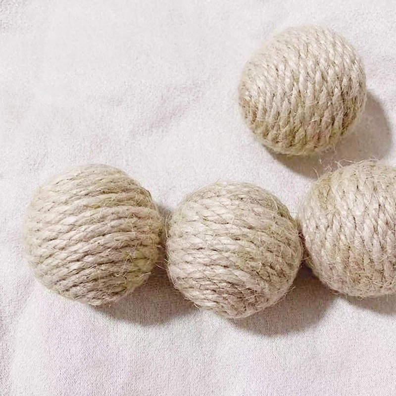 10PCS Cats Sounding Ball Interactive Handmade Sisal Cat Scratching Ball Make Sounds Cat Toy Home Kitten Ball Toys