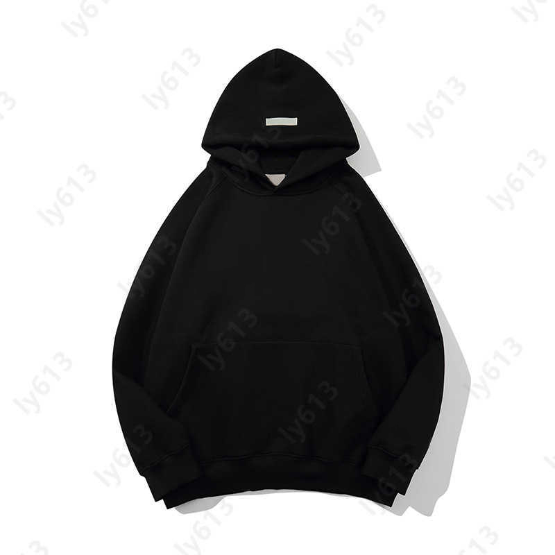 Sweatshirts Streetwear: Loose Fit Hooded Sweatshirt - High Quality Pullover Jumper, Versatile Street Style Hoodies for Men and Women