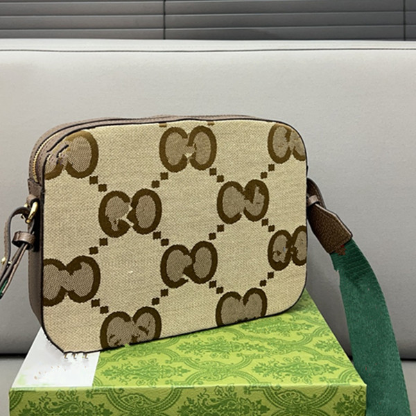 Designer Waist Bag High Quality Colorful Breast Bag New New Unisex Wallet Mini waist bag,beatiful bag ,size:24cm*14cm.