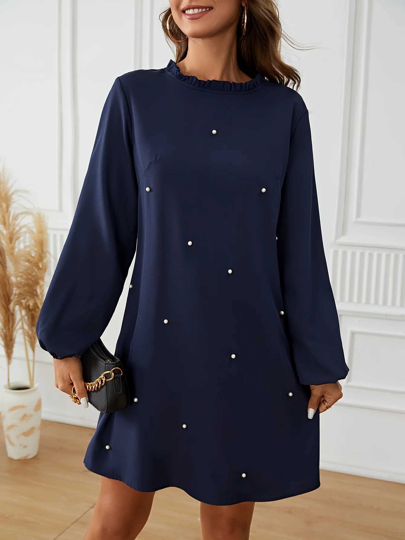 Basic Casual Dresses Cross border European and American womens autumn and winter fashion trend pearl embellishment collar lantern long slved dress Y24