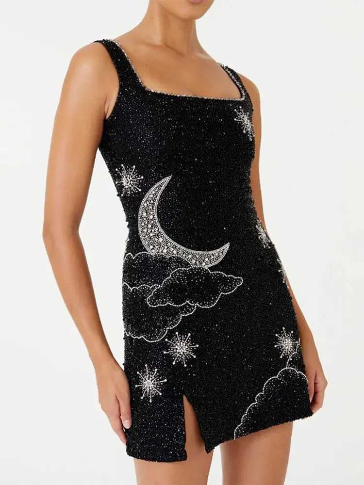 Runway Dresses Sexy Shiny Sequins Printed Slim Sg Mini Women Chic U-neck Seless Backless Bodycon Dress 2024 Lady Party Club Robes T240518